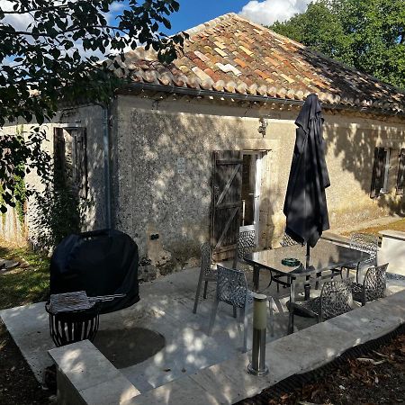 Bourg-de-Visa Gite Loustalneve מראה חיצוני תמונה