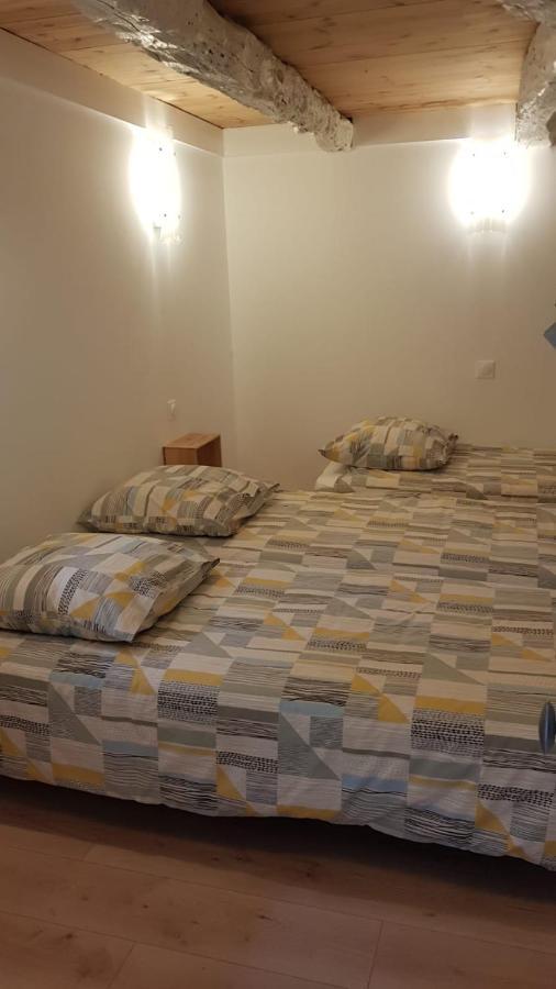 Bourg-de-Visa Gite Loustalneve מראה חיצוני תמונה